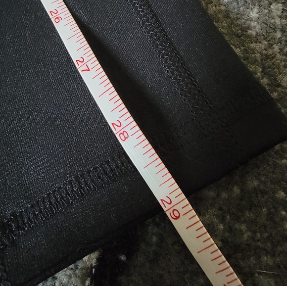 Youth 7/8 leggings - Picture 3 of 6